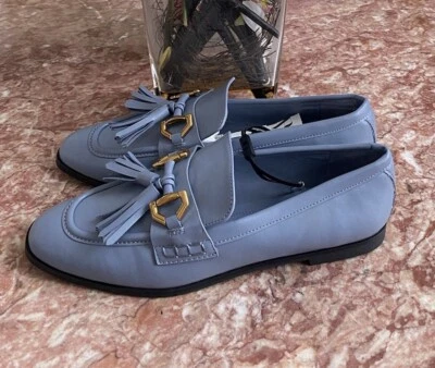 NUEVO CON ETIQUETAS ZARA Azul Polvo Imitación Cuero Mocasines Borla Dorado Herrajes Zapatos 41/US 10 Foto 1 de 4