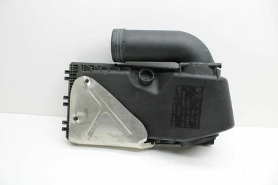 Tapa purificadora de aire derecha Porsche Cayenne Turbo 2011-2014 OEM usada Foto 1 de 4