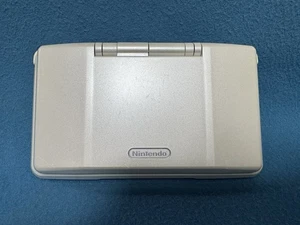 Nintendo DS Console Pearl White Color With USB Charger Tested - Picture 1 of 17