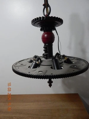 POLEA ENGRANAJE INDUSTRIAL STEAMPUNK LUZ COLGANTE NEGRA 6 LUCES Foto 1 de 4