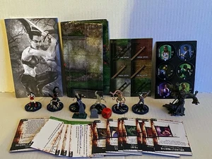 Wizkids Horrorclix Crumbling Mausoleum Spiel Set Figuren Karten Karte ungelocht - Bild 1 von 2