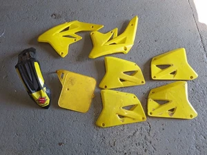 2007 Suzuki RMZ 250 - Left & Right Side Panels Fairing Cover + Front Mudguard - Picture 1 of 13