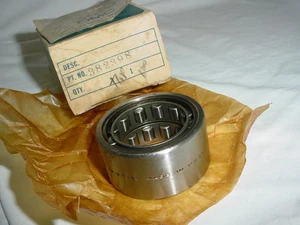 OMC 382398 ROLLER BEARING Johnson Evinrude Outboard Motor for Crankshaft Piston - Picture 1 of 3