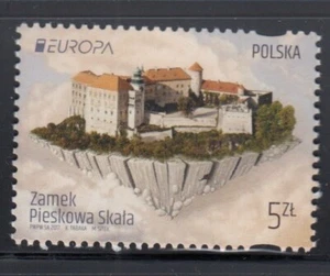 POLAND Pieskowa Skała Castle MNH stamp - Picture 1 of 1