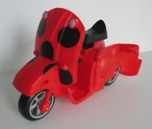 MIRACULOUS LADYBUG Switch and Go Scooter - SIN FIGURA - Imagen 1 de 6