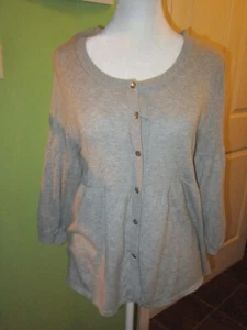 NWOT Elle Woman's Size S Gray Button Up Knitted Cute Sleeve Lightweight Sweater - Picture 1 of 3
