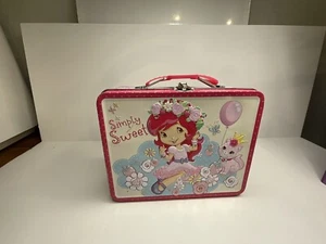 Strawberry Shortcake Lunch Box - Picture 1 of 11