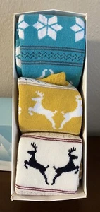 Children’s Socks Suitable For Ages 3-13 Christmas Themed Socks Open Box Set Of 3 - Picture 1 of 9