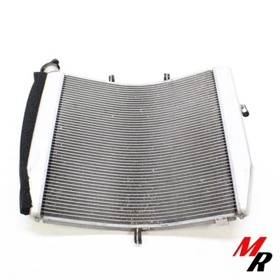 08-10 Kawasaki Ninja ZX-10R - *Sin fugas* Radiador enfriador de motor - Enfriamiento del motor Foto 1 de 4