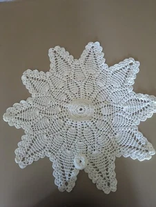 Vintage White Crocheted Star Doily - Picture 1 of 4