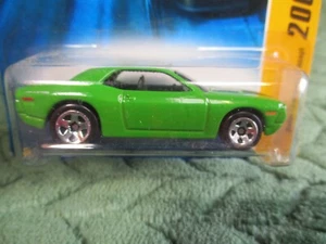Hot Wheels 2007 New Models Dodge Challenger Concept - Picture 1 of 7