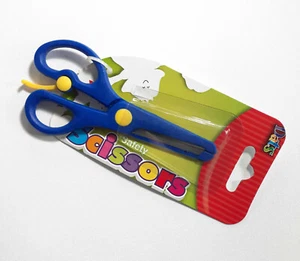 Scissors School Stationery Kids Small Paper Cutting Craft Scrapbook 14CM AT SC04 - Imagen 1 de 2