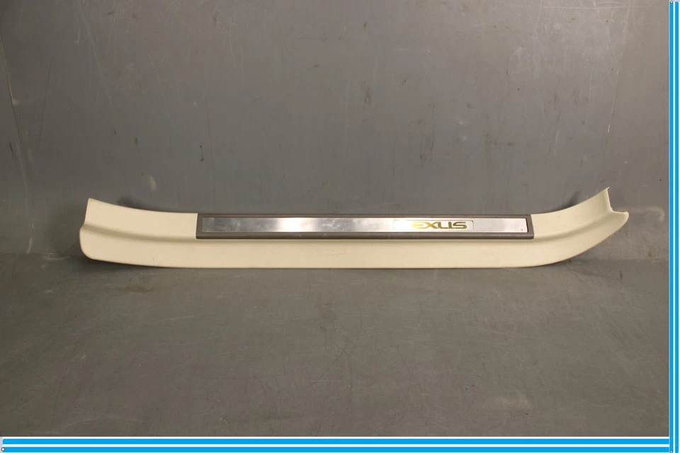 02-10 Lexus SC430 porta frontal direita do passageiro lateral placa de arranhão acabamento OEM - Imagem 1 de 4