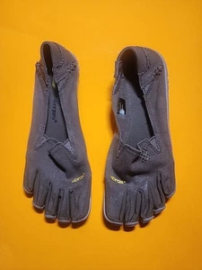 Vibram FiveFingers CVT-HEMP 14W6201 Women's USA 7-7.5 Minimalist Shoe - Picture 1 of 7