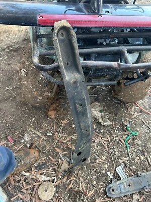 91-97 Mitsubishi 3000GT VR4 Stealth R/T OEM VERTICAL ENGINE CROSSMEMBER SUPPORT - Image 1 of 3