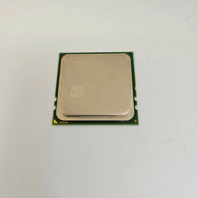 CPU de servidor AMD Opteron 2380 (OS2384WAL4DGI) cuatro núcleos 2,5 GHz Socket F Foto 1 de 3