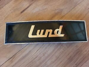 Vintage Plastic Lund Boat Emblem Badge