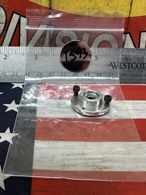 Vintage Team Associated / Universal Drive Hub Silver Aluminum PreOwned USA Ship - Image 1 of 3