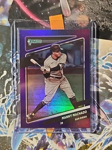 2021 Donruss Manny Machado PURPLE HOLO No.142 - Picture 1 of 2