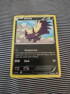 Pokemon TCG Stunky 53/106 Flashfire regolare - Foto 1 di 2