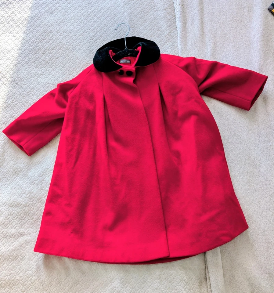 Vintage Saks Fifth Avenue Wool Girls Red Coat Size L 12, Black Velvety Collar - Image 1 of 4