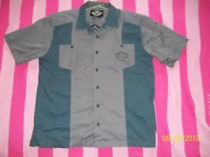 Harley Davidson Herren LARGE BLAU/GRAU GEKNÖPFTES SHOP HEMD SCHÖN ANSEHEN - Bild 1 von 4