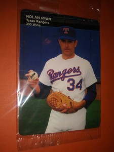 1991 MOTHER'S COOKIES NOLAN RYAN 300 WINS BASEBALL CARD # 34 ( NEW IN PLASTIC ).