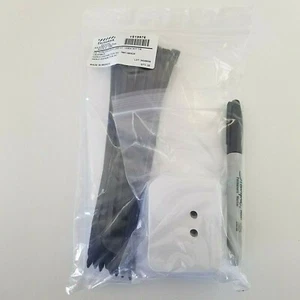 NEW Electromark Y619976 White Polyethylene Blank URD Tag Kit (100 Pack) - Picture 1 of 6