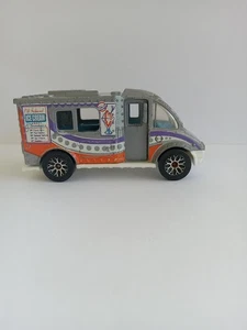 Matchbox ICE CREAM  truck Moving Door/ Ice Cream man 2001 - Picture 1 of 20