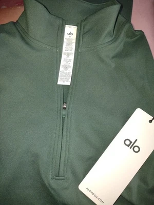 NWT ALO Yoga Softsculpt Precision 1/4 Zip Long Sleeve (Clover Green) Size M - Image 1 of 4