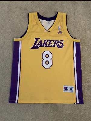 Camiseta Kobe Bryant #8 Campeón de Los Angeles Lakers EUC (Talla Mediana) Foto 1 de 2