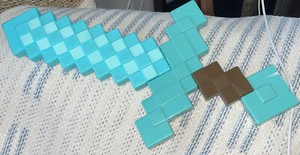 Minecraft Diamond Sword Disguise Halloween - Picture 1 of 2