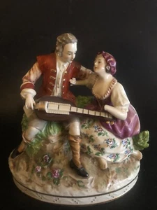 Groupe figurines En Porcelaine Capodimonte ? furstenberg ?A Identifier porcelain - Foto 1 di 5