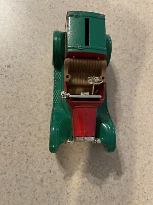 1918 Ford Model T Seasons Greetings/Christmas 1991 by Ertl Made in USA - Image 1 of 4