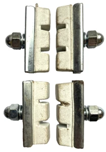 2Pairs WHITE CALIPER BRAKE BLOCKS Bike Cycle Pads Shoes White 40mm - Picture 1 of 2