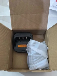 WOUXUN VA-336 DESK SINGLE CHARGER carica batteria da tavolo PER KG-Q336 23090 - Bild 1 von 1