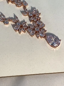 Rose Gold 18inch. Flower Design With CZ stones With Large Center CZ - Picture 1 of 5