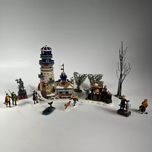 Lemax Holiday Christmas Village Classic 12 Piece Foggy Point Lighthouse 2001 - Picture 1 of 24