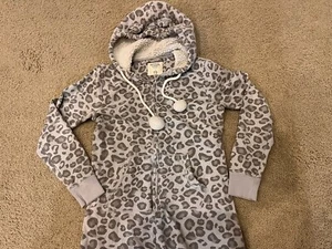 Abercrombie and Fitch Leoprint Einteiler Jumpsuit Schlafanzug Einheitsgröße - Bild 1 von 5