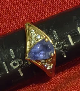 ORO GIALLO MASSICCIO 14K DIAMANTE E AMETISTA A FORMA DI PERA S 5,25 circa 3,5g - Foto 1 di 3