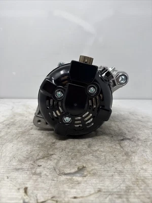 *HAS MARKS, BROKEN PLASTIC* 07-18 Lexus ES350 V6 3.5Liter 130Amps Alternator - Image 1 of 4