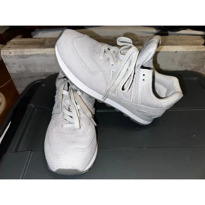New Balance 574 silver Gray Women's Sneakers Casual Athletic Shoes Size 8.5 - Image 1 of 4