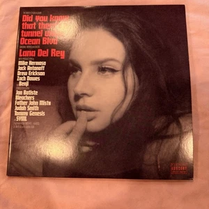 LANA DEL REY Did you know tunnel under Ocean Blvd Limited Red 2 Vinyls LP - Imagen 1 de 8