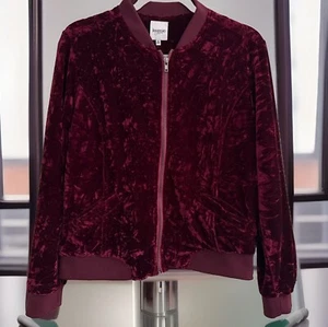 KENSIE Women's Quilted Casual Velour Jacket Burgundy Color Sz Small - Picture 1 of 5