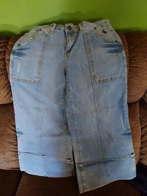 Vintage Baby Phat Women's Jeans Size 9 Metal Logo Capri Jeans - Image 1 of 2