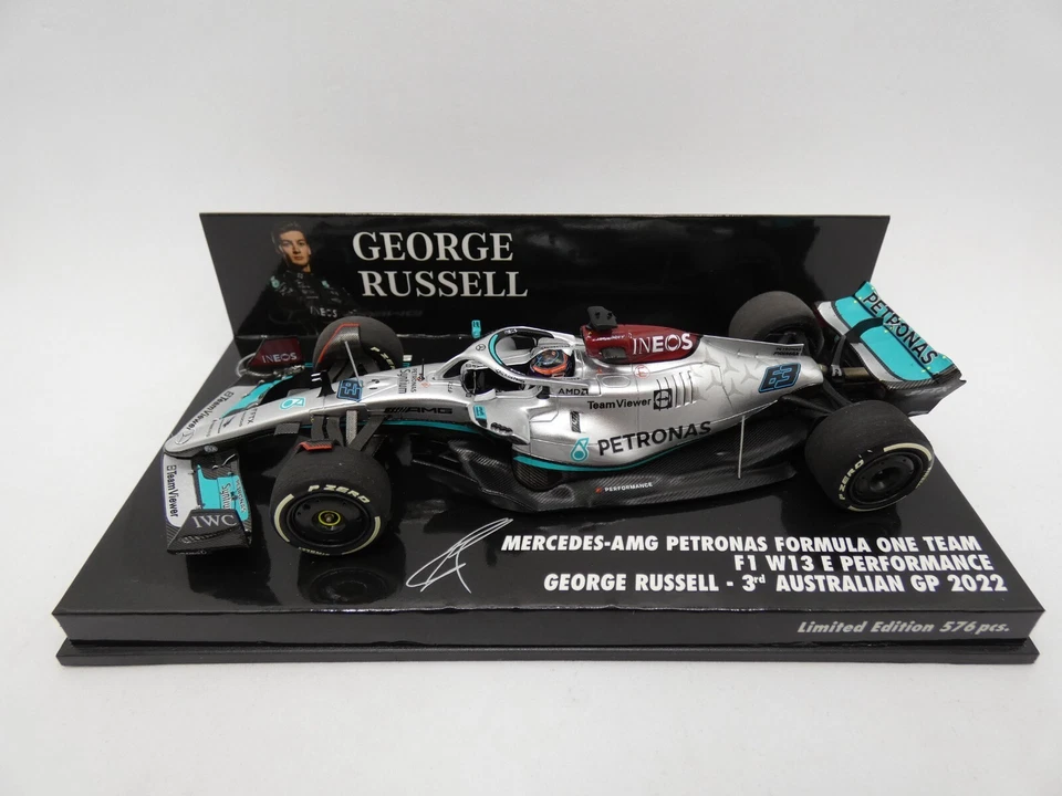 MINICHAMPS 417220363 1/43 Mercedes AMG Petronas George Russell Australia GP 2022
