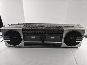 General Electric 3-6200A GE dual cassette aux radio - Picture 1 of 12