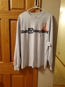 NWT Walt Disney World Men's Light Gray & Black Size Medium Long Sleeve Shirt - Picture 1 of 6