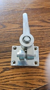 Stainless Steel Heavy Duty Marine Antenna Mount Used - Zdjęcie 1 z 3