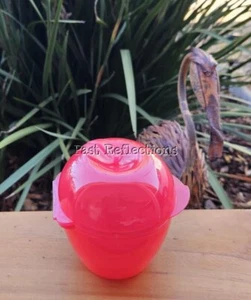 TUPPERWARE APPLE FRUIT LOCKER KEEPER FORGET ME NOT RED - Imagen 1 de 3